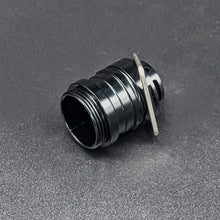 Load image into Gallery viewer, Defiant D-Ring Pommel