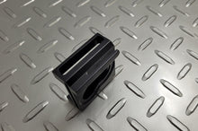 Load image into Gallery viewer, Covertec Saber Clip