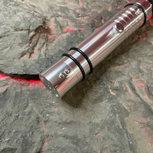 Load image into Gallery viewer, Starlite Single Saber