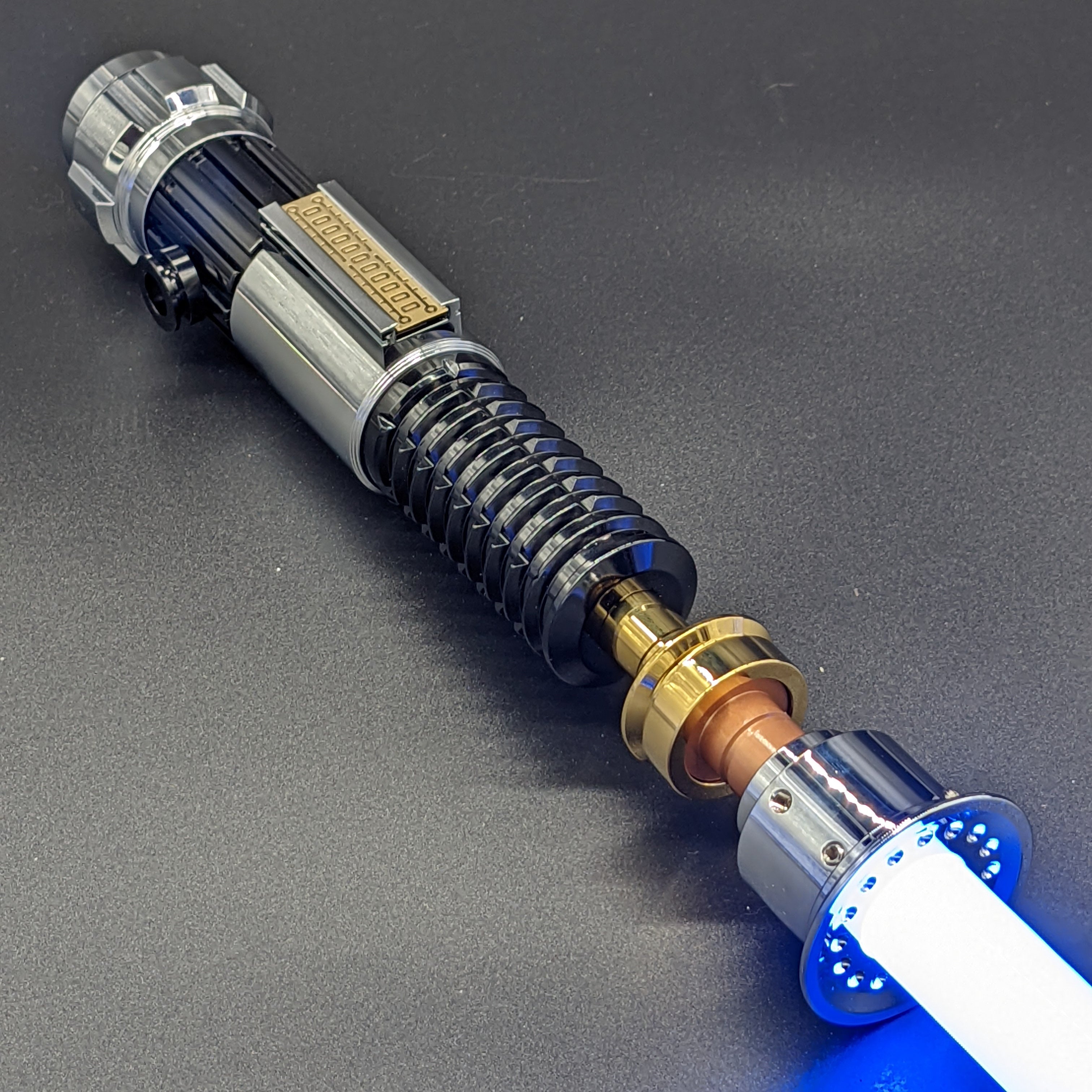 Vagabond - Hilt - Replica - Crimson Dawn®